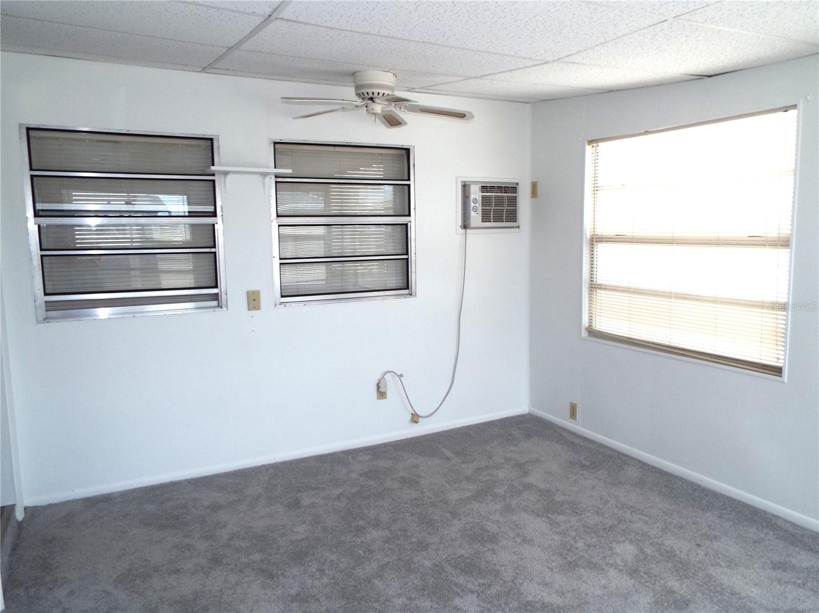 Image 17 of 29 For 1556 Council Drive