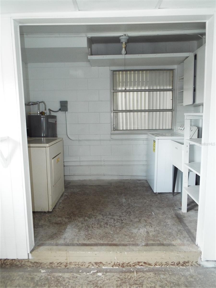 Image 20 of 29 For 1556 Council Drive