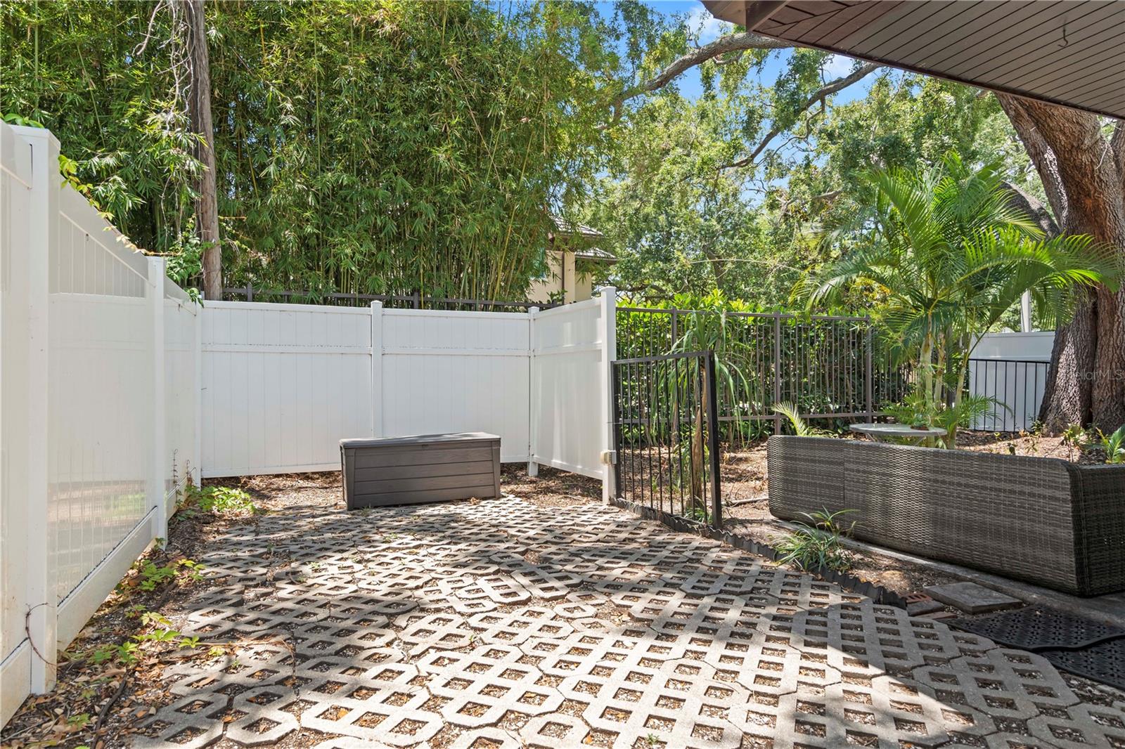 Image 13 of 21 For 3002 Deleon Street