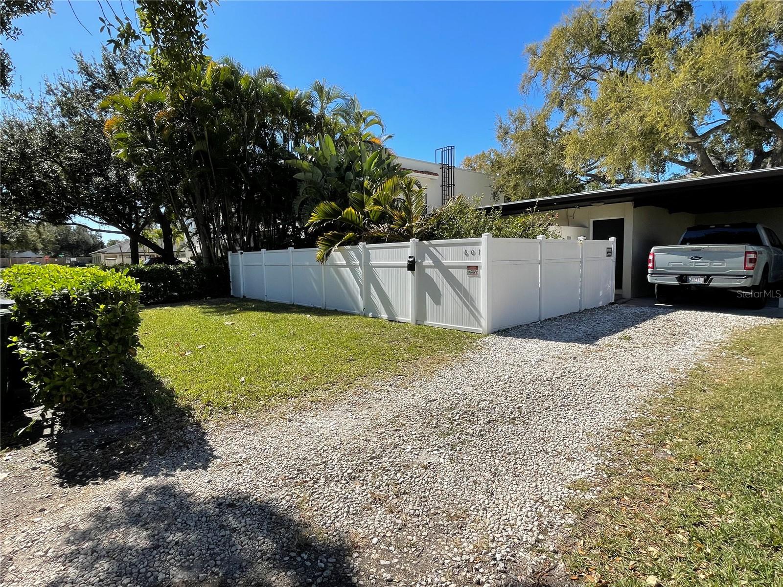 Image 16 of 21 For 3002 Deleon Street