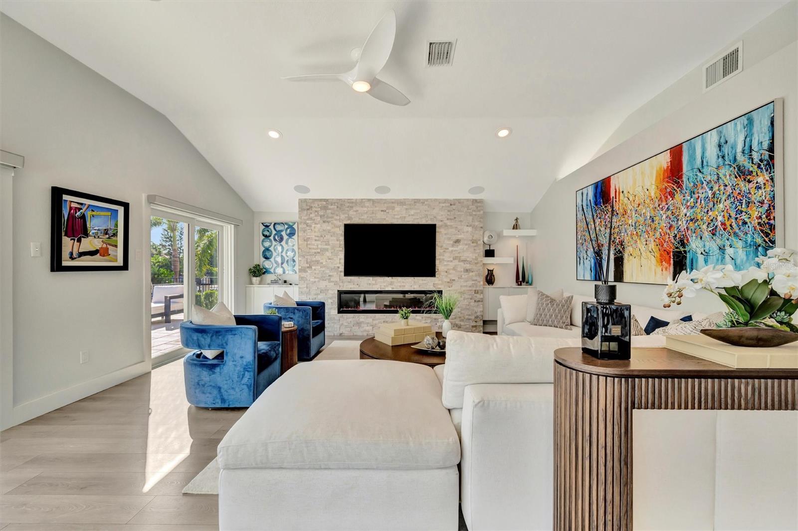 Image 16 of 62 For 1901 Kansas Avenue Ne