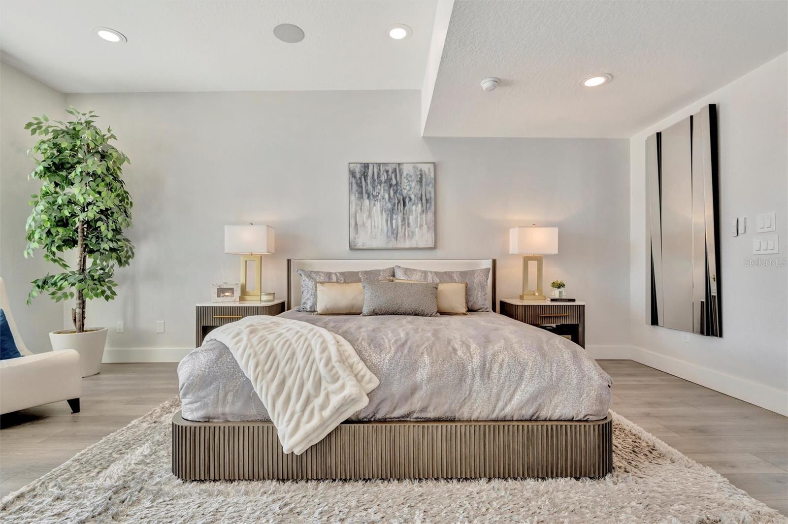 Image 21 of 62 For 1901 Kansas Avenue Ne