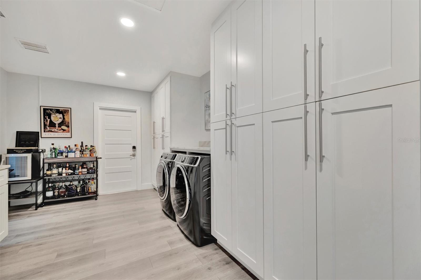 Image 42 of 62 For 1901 Kansas Avenue Ne