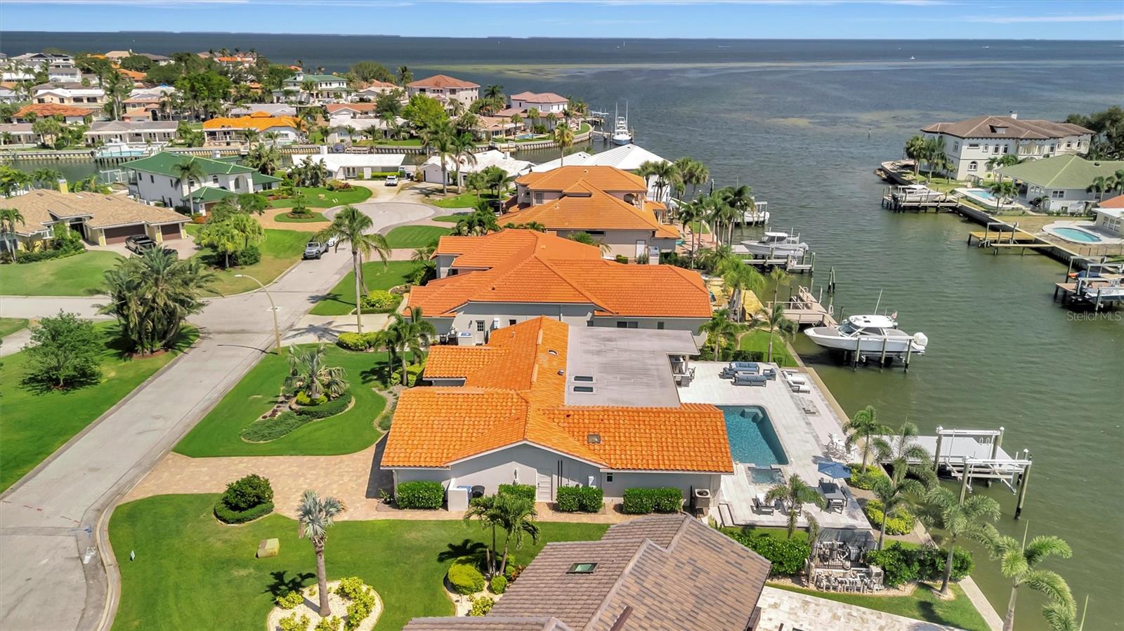 Image 5 of 62 For 1901 Kansas Avenue Ne