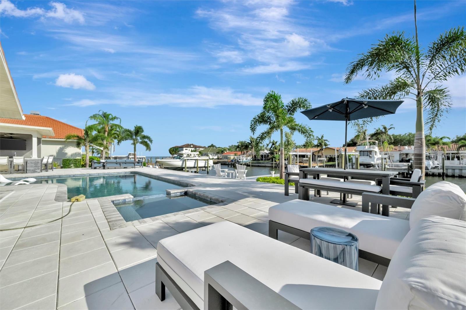 Image 58 of 62 For 1901 Kansas Avenue Ne