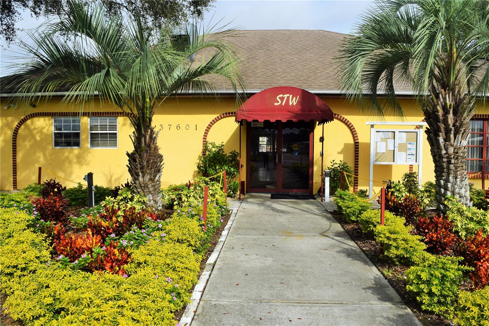 Image 22 of 35 For 37530 Poco Avenue