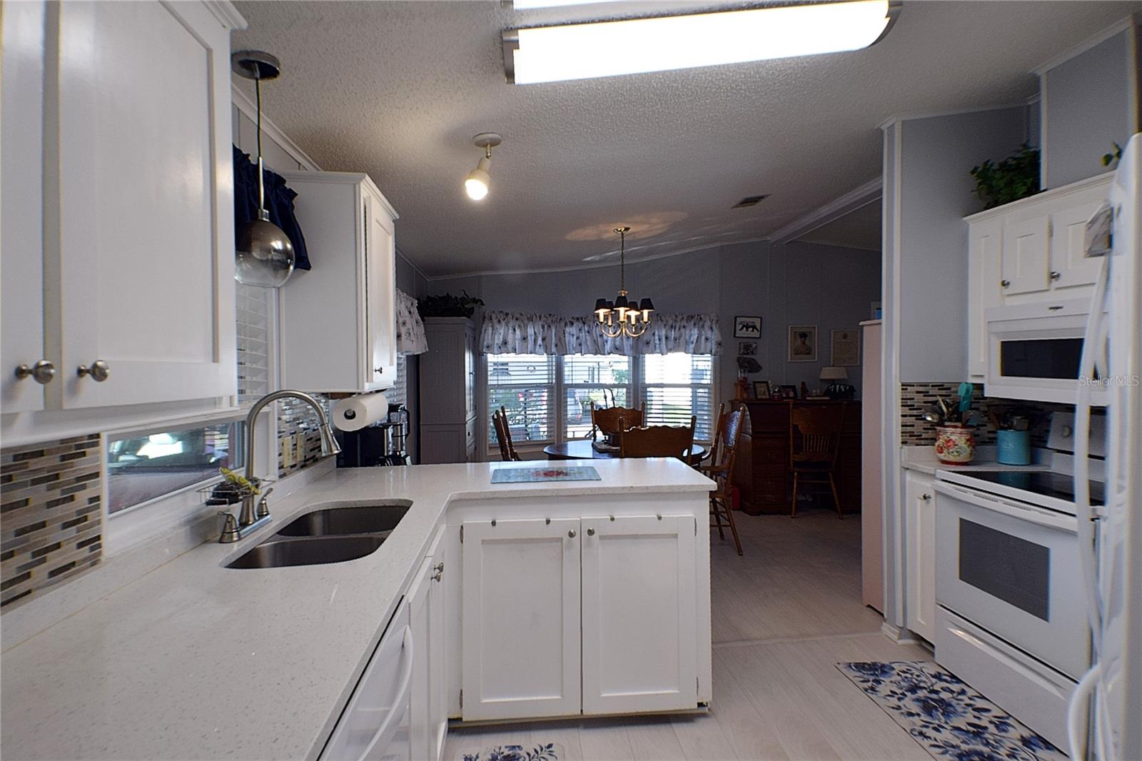 Image 32 of 35 For 37530 Poco Avenue