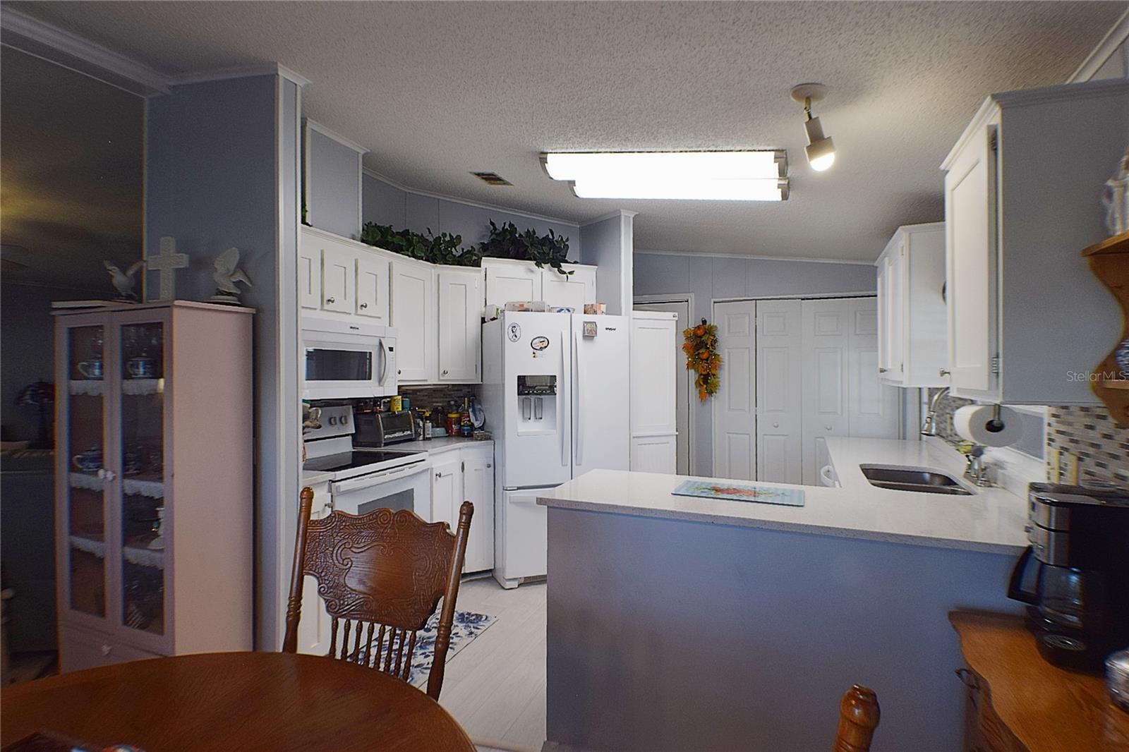 Image 33 of 35 For 37530 Poco Avenue