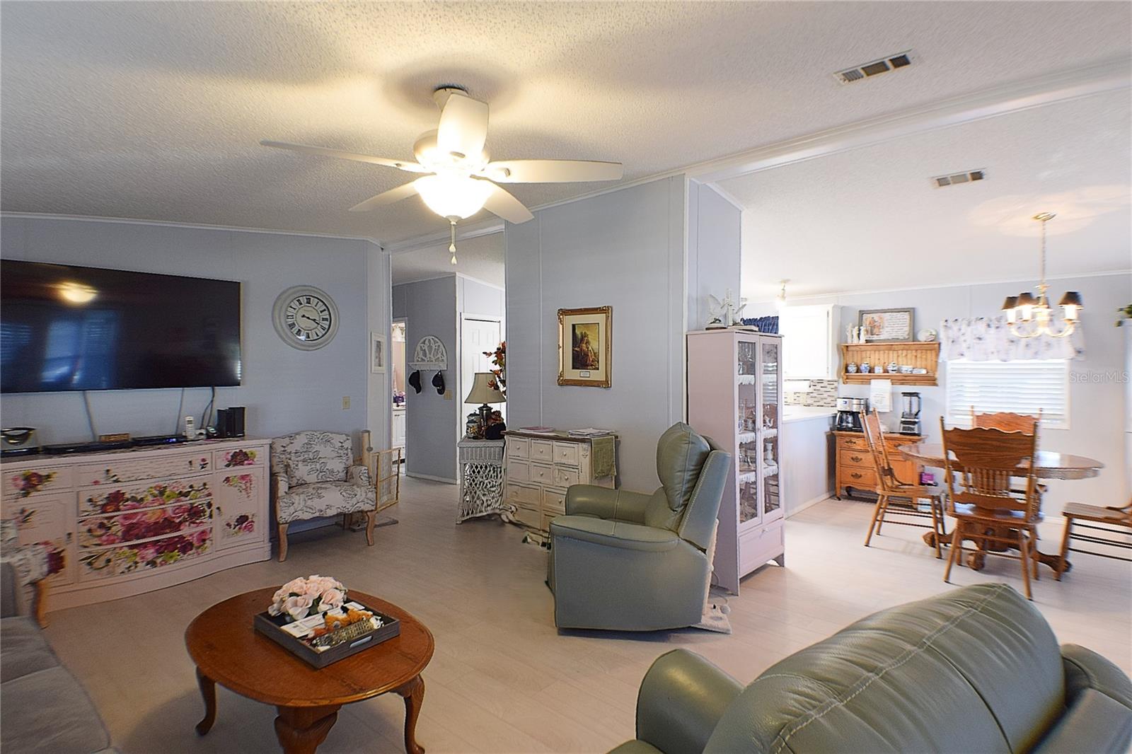 Image 4 of 35 For 37530 Poco Avenue