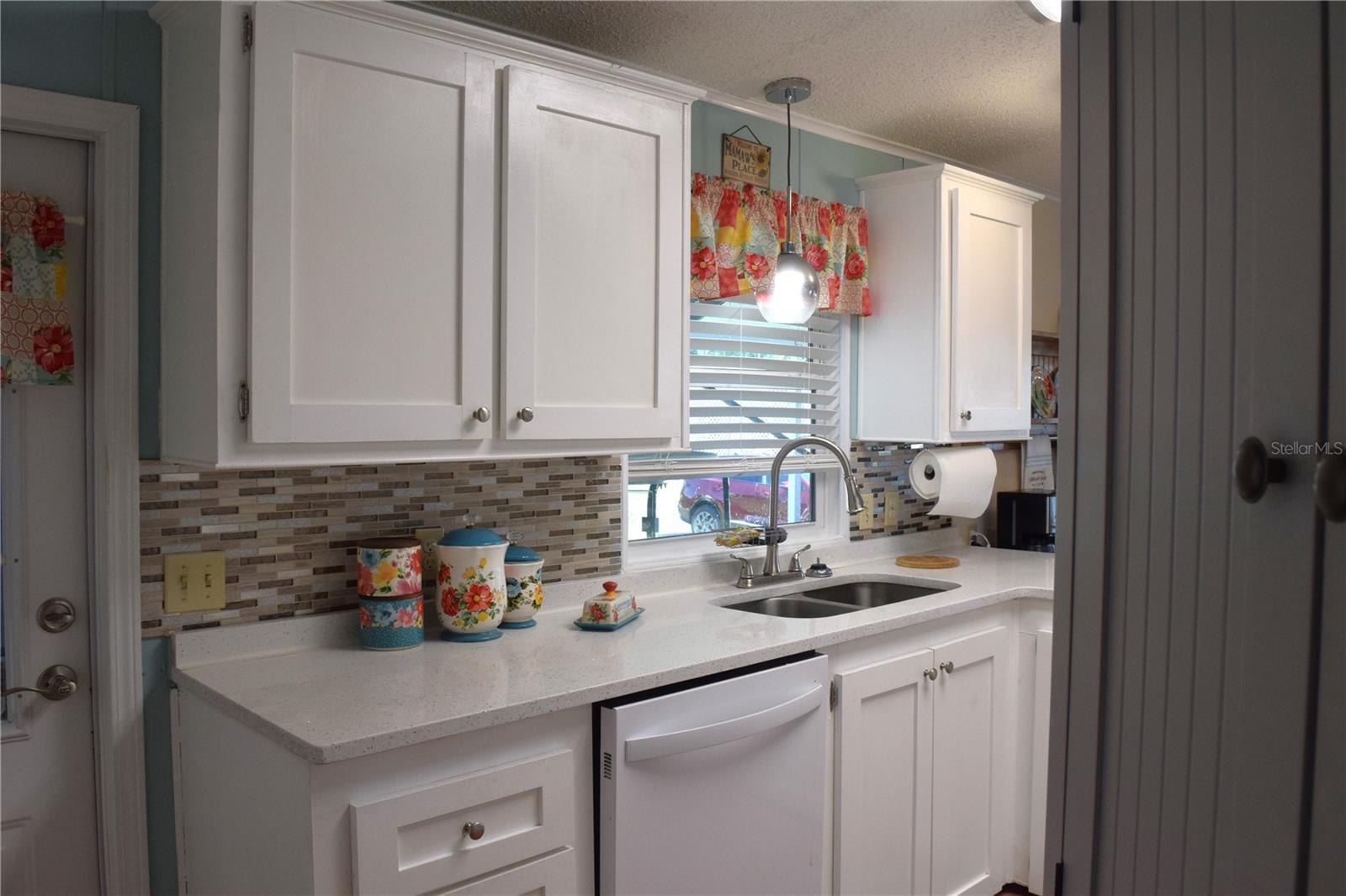 Image 9 of 35 For 37530 Poco Avenue