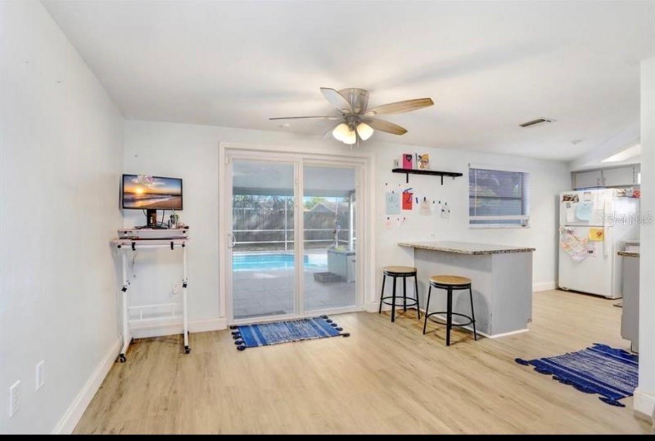 Image 2 of 18 For 9040 Lunar Lane