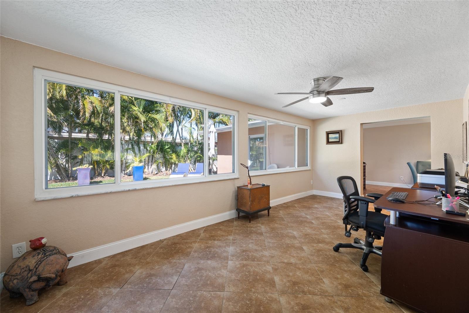 Image 18 of 31 For 12957 90th Terrace