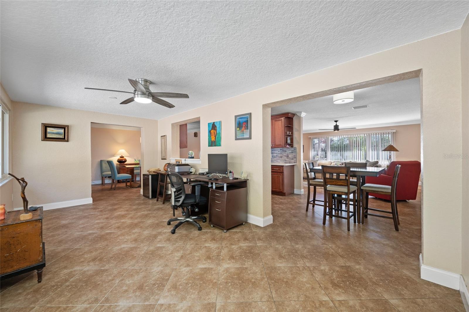 Image 19 of 31 For 12957 90th Terrace