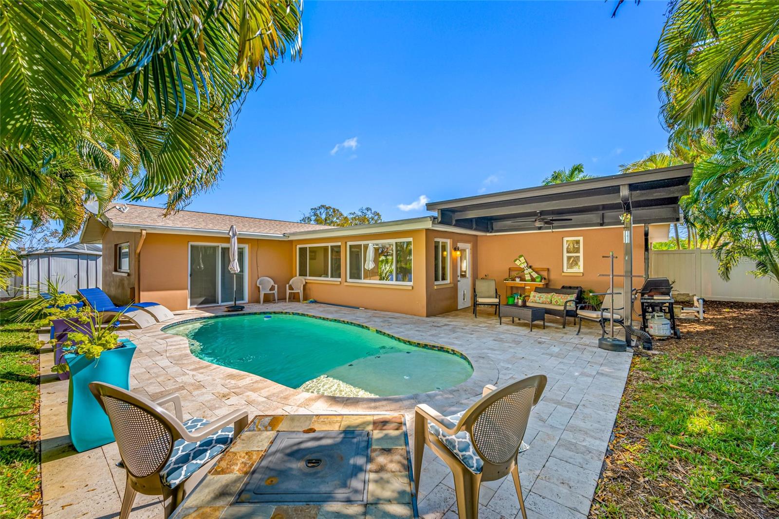 Image 2 of 31 For 12957 90th Terrace