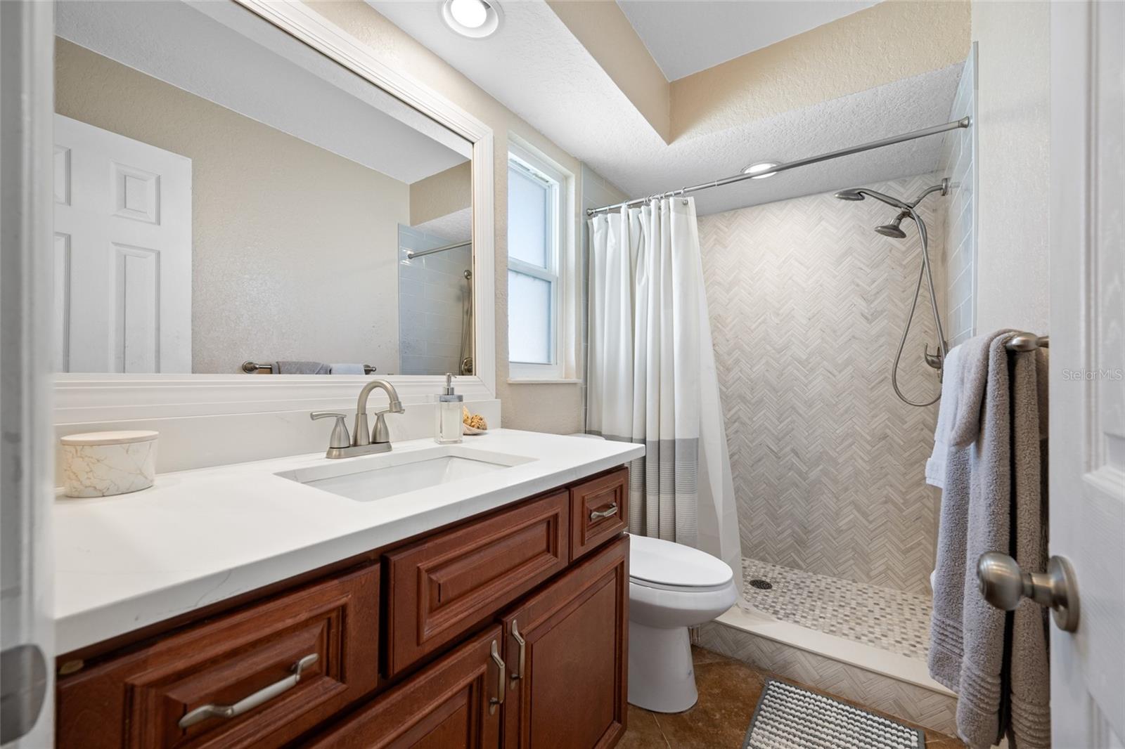 Image 24 of 31 For 12957 90th Terrace