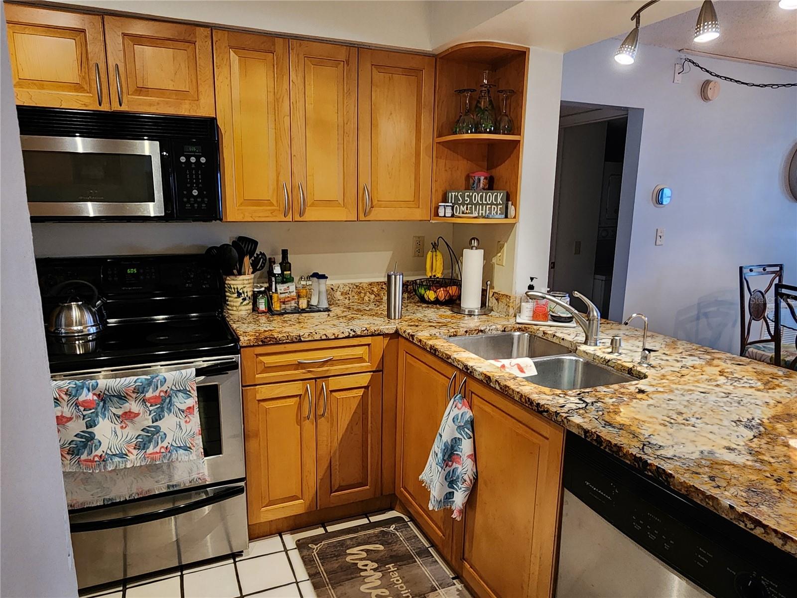 Image 8 of 18 For 6291 Bahia Del Mar Circle 110