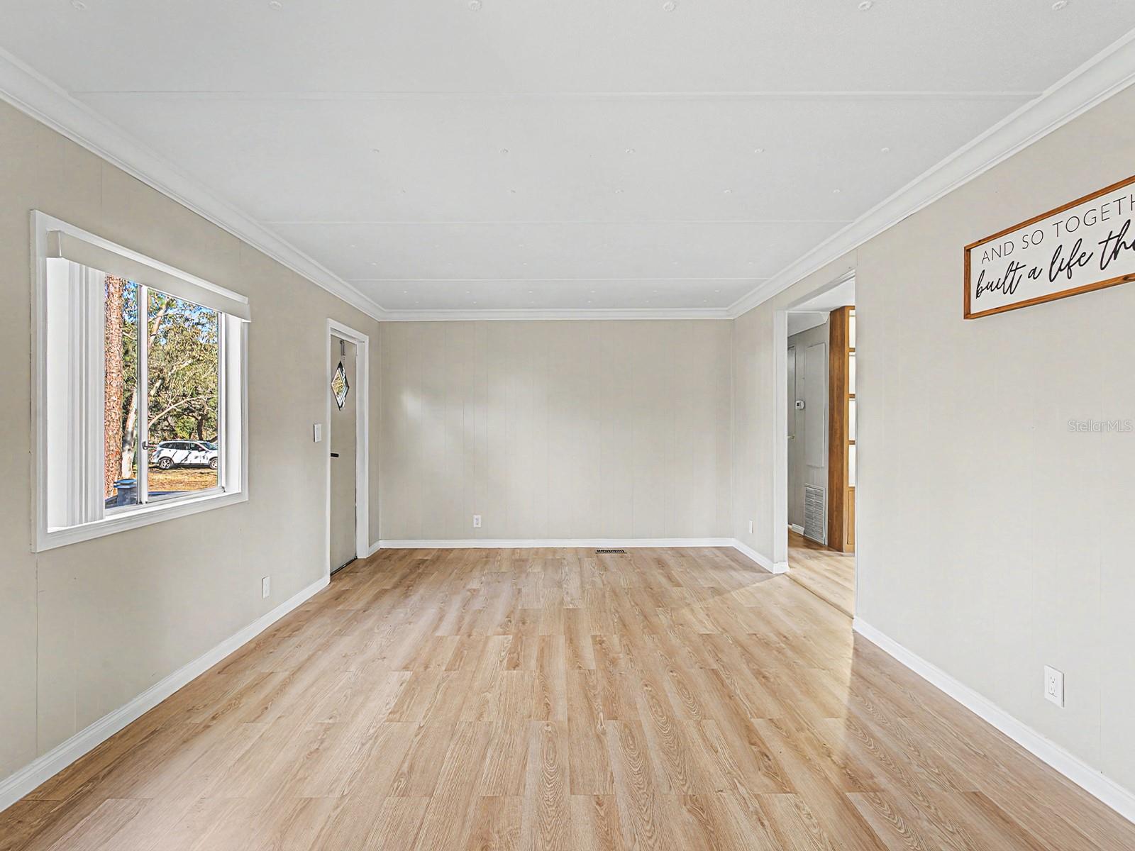 Image 15 of 58 For 18024 Drayton Street