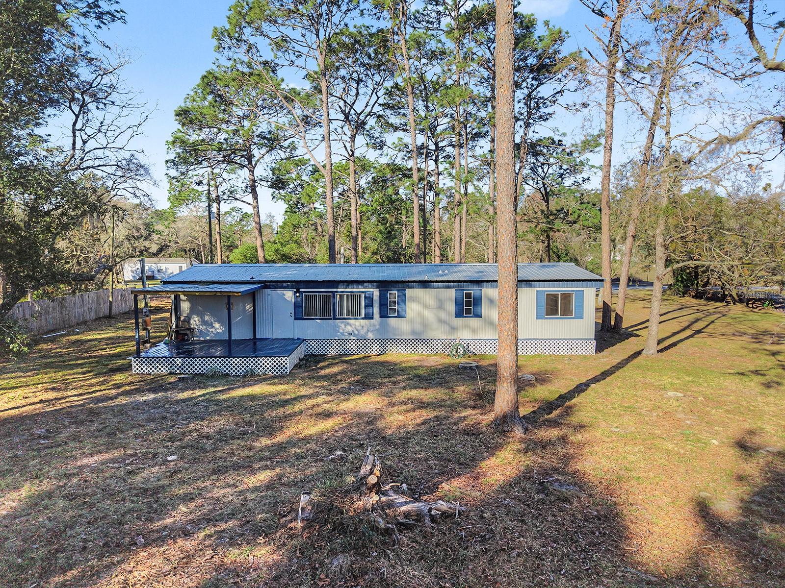 Image 3 of 58 For 18024 Drayton Street