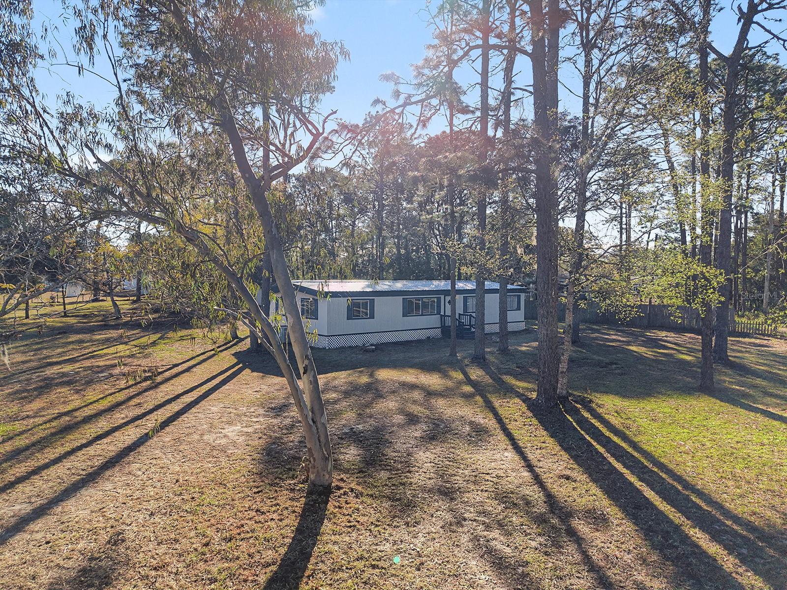 Image 37 of 58 For 18024 Drayton Street