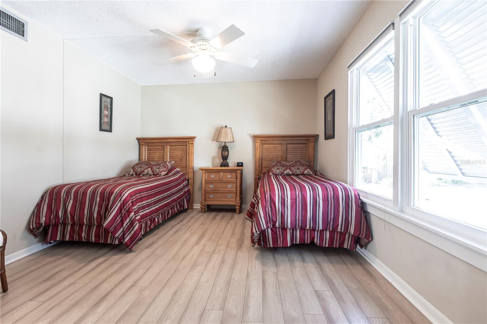 Image 18 of 21 For 6026 Peppertree Way 221a