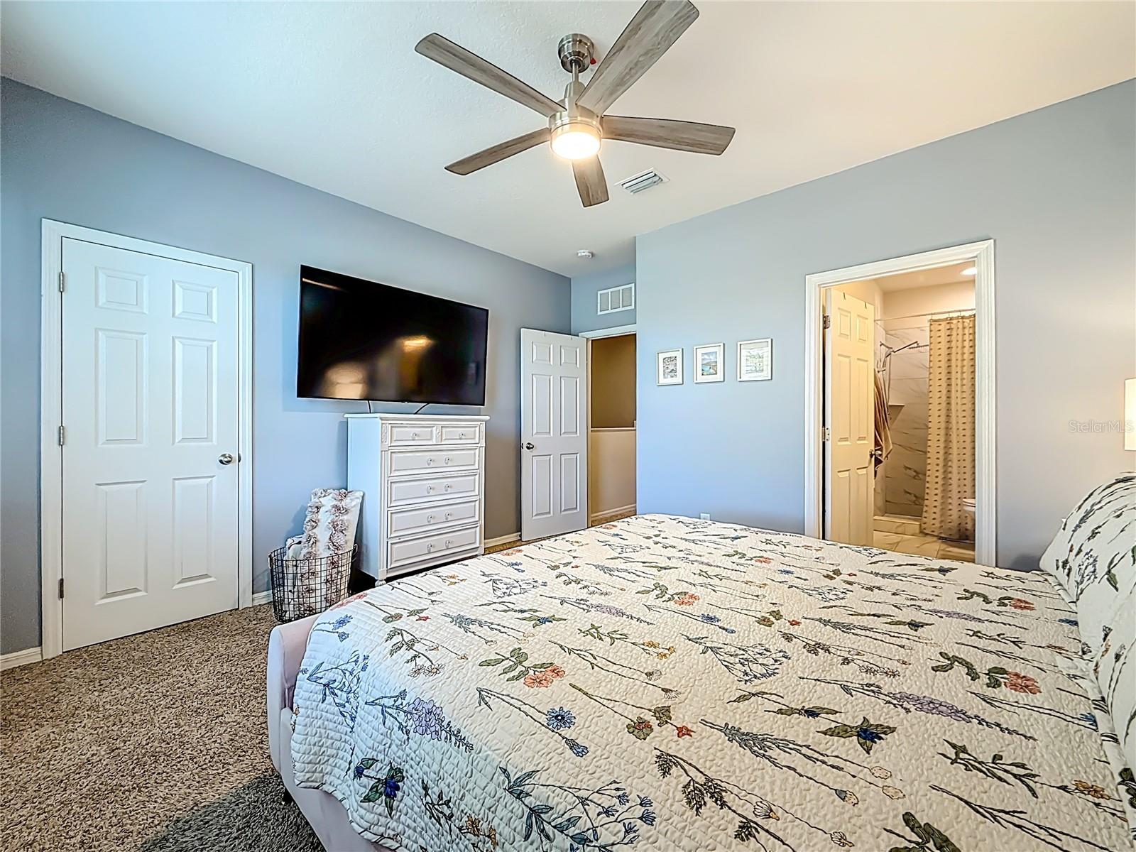 Image 23 of 45 For 1962 Marlington Way