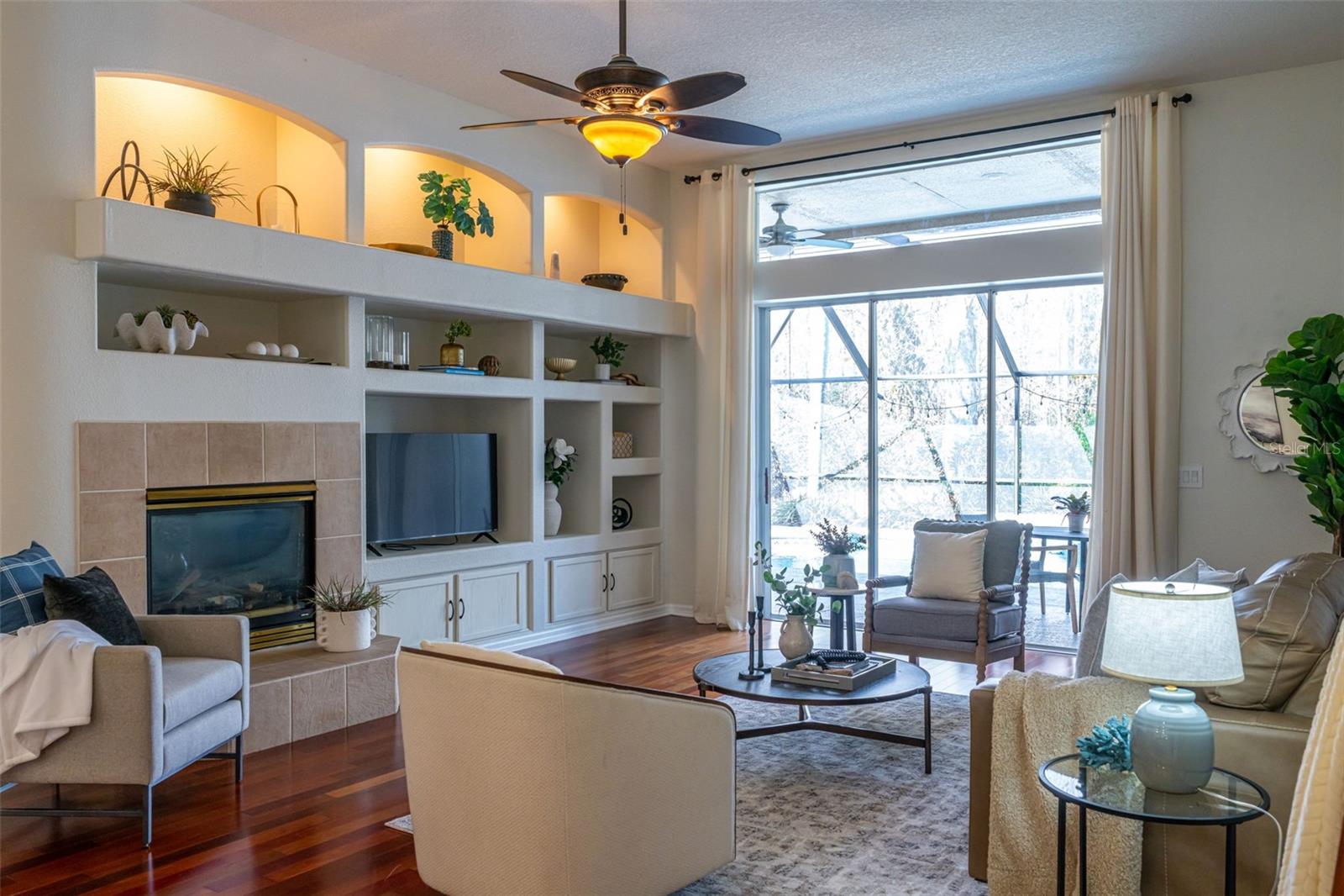 Image 18 of 46 For 19321 Wind Dancer Street