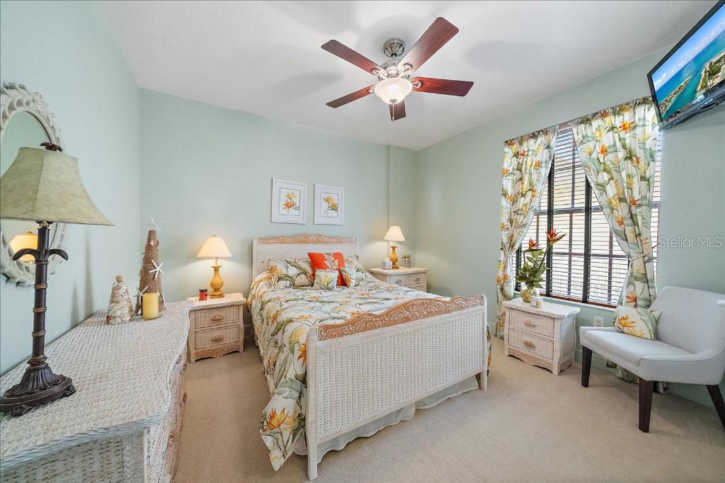 Image 24 of 41 For 14041 Bellagio Way 415