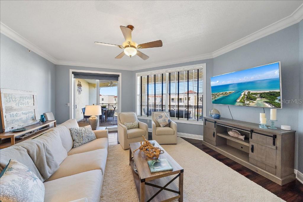 Image 4 of 41 For 14041 Bellagio Way 415