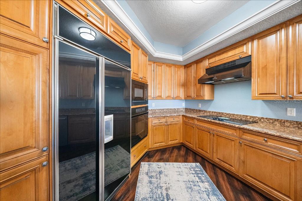 Image 9 of 41 For 14041 Bellagio Way 415