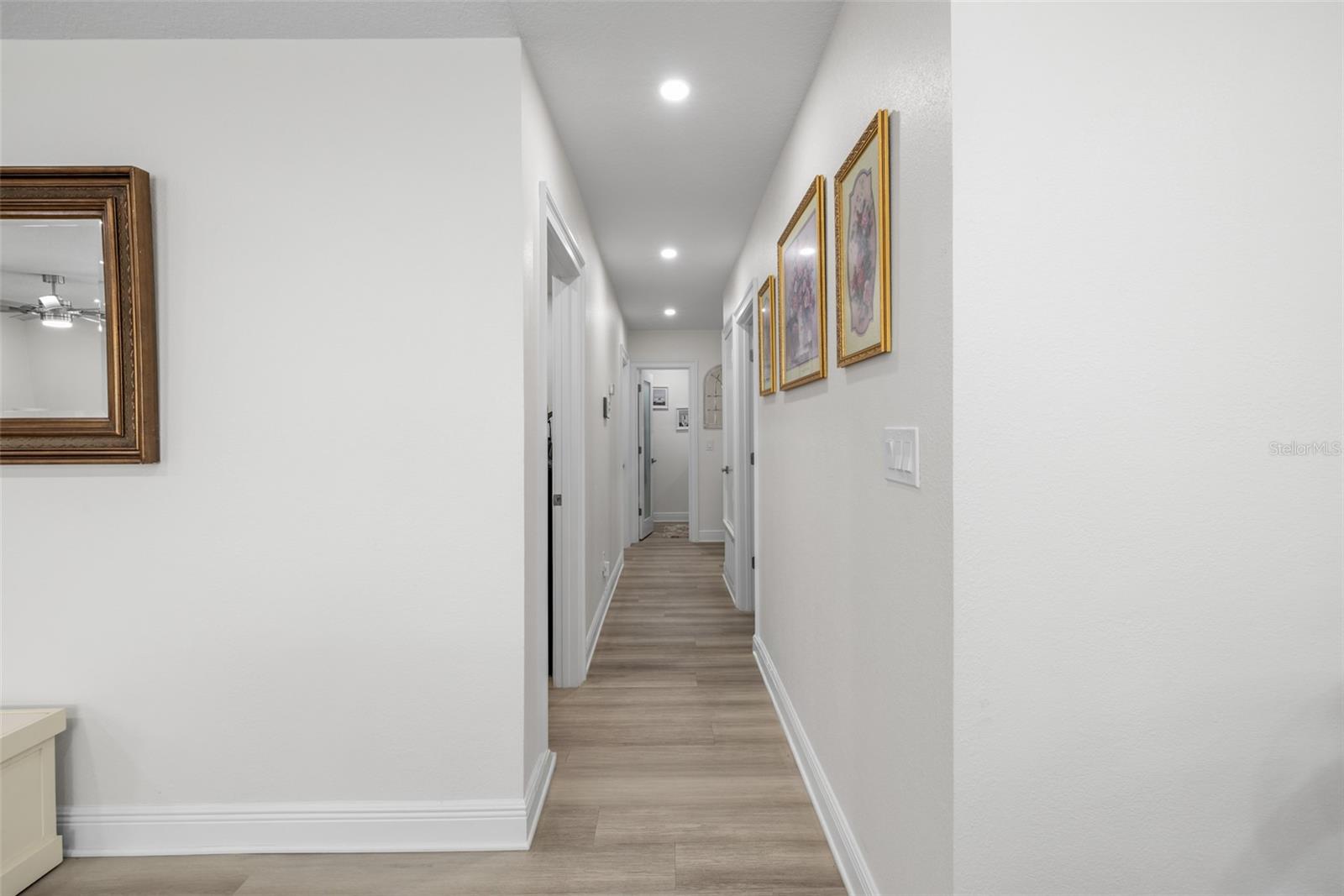 Listing photo id 20 for 7505 Rustic Drive