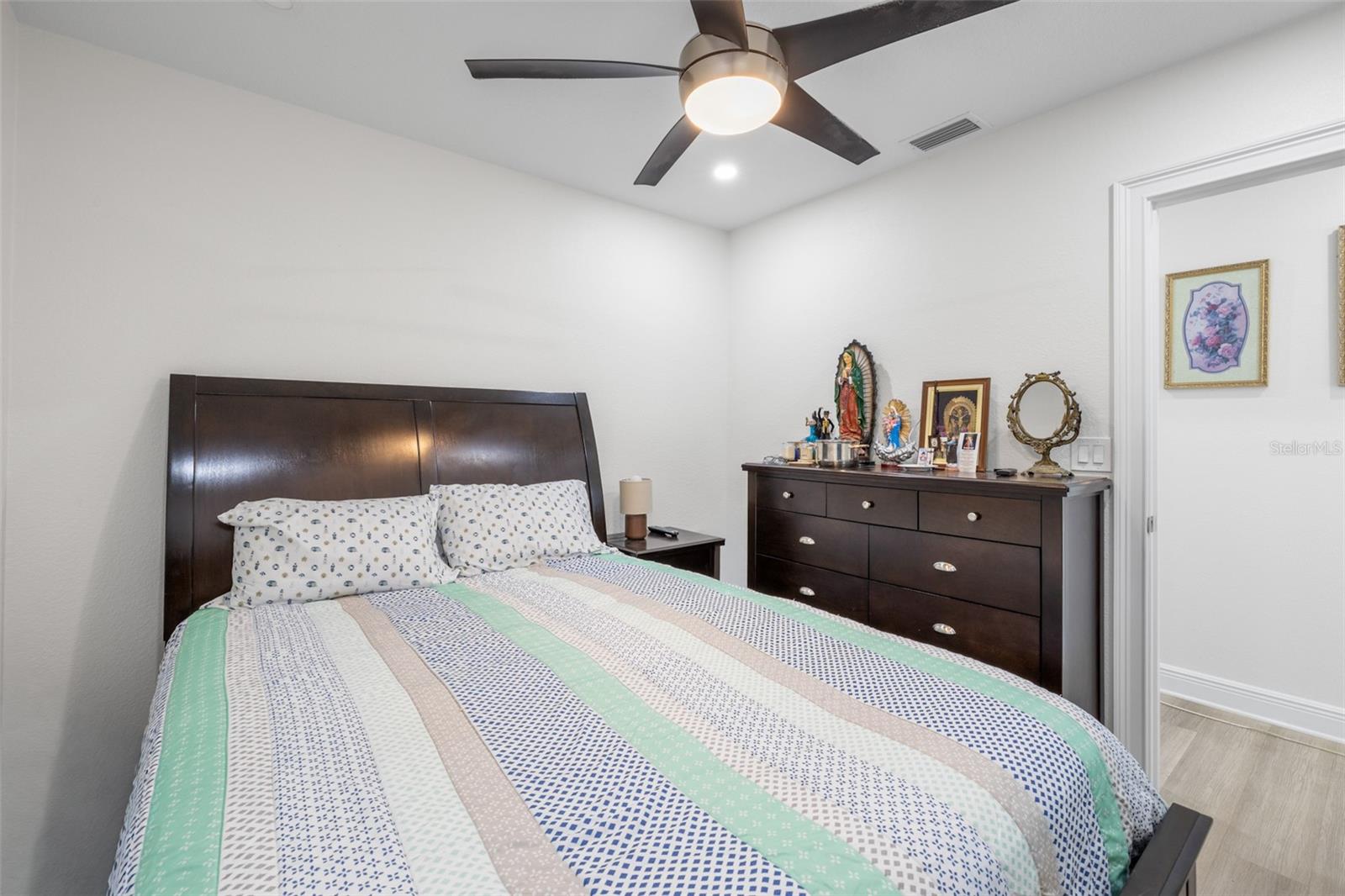 Listing photo id 22 for 7505 Rustic Drive