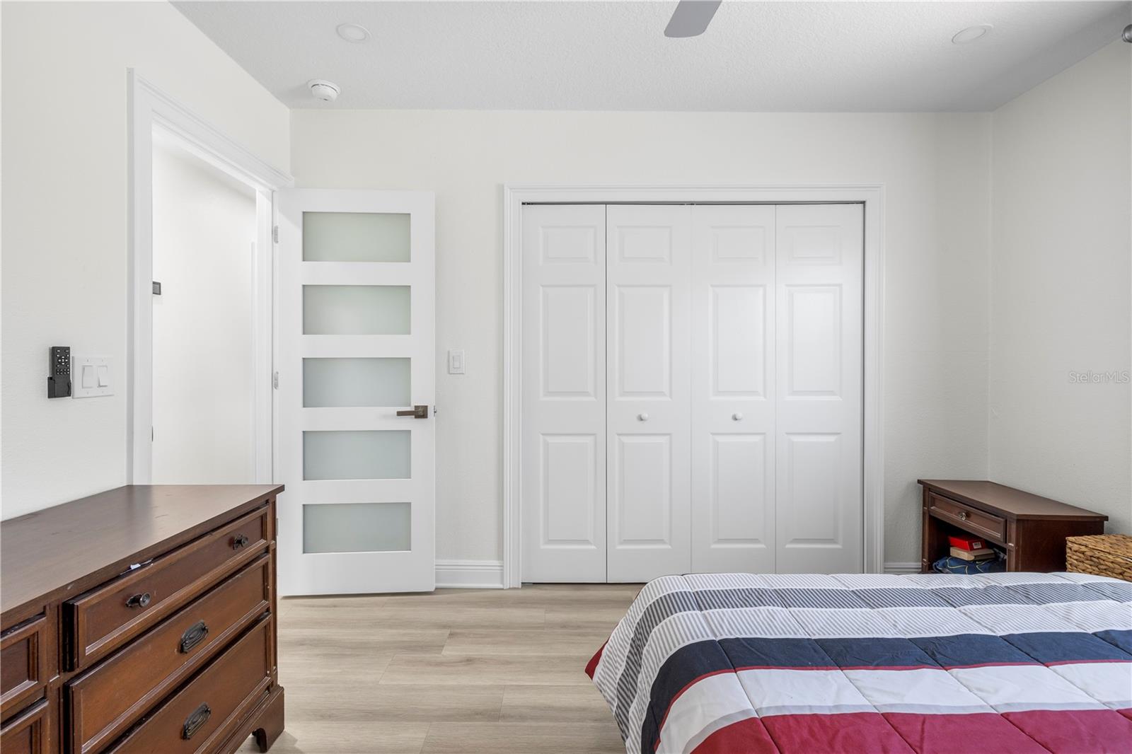 Listing photo id 24 for 7505 Rustic Drive