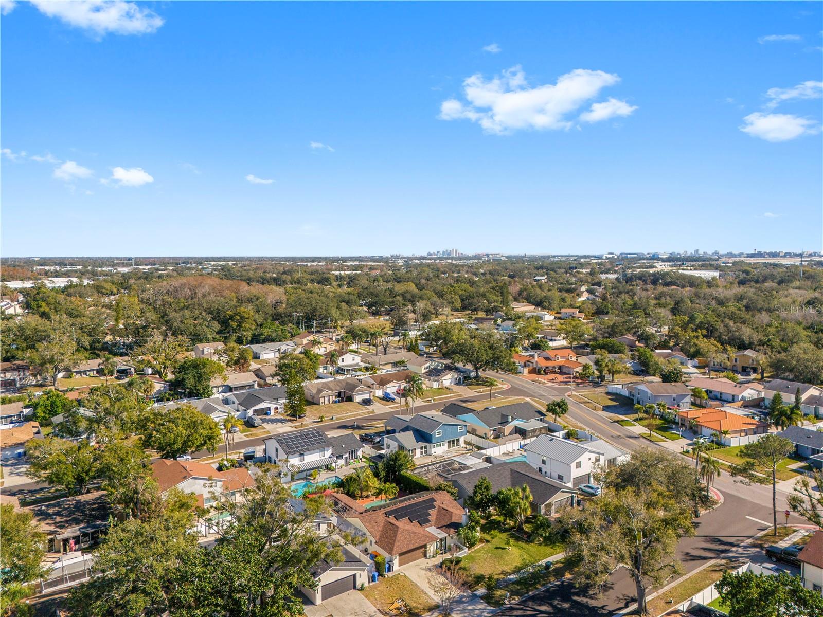 Listing photo id 54 for 7505 Rustic Drive