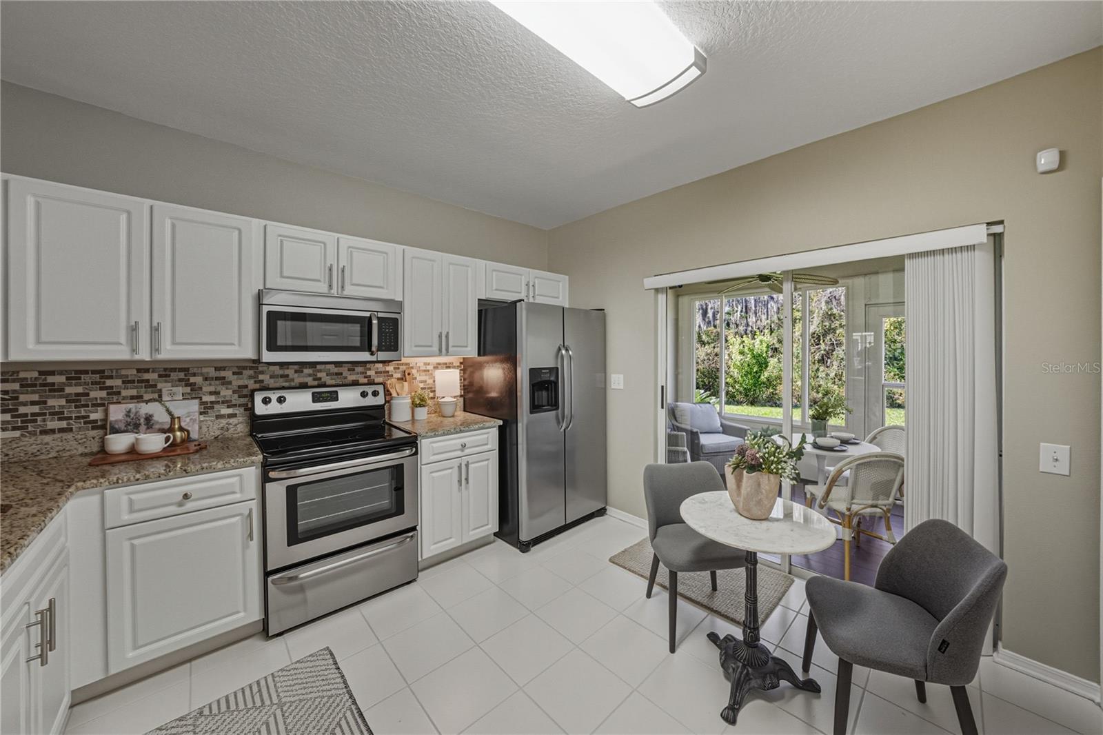 Image 19 of 95 For 1219 Kennewick Court