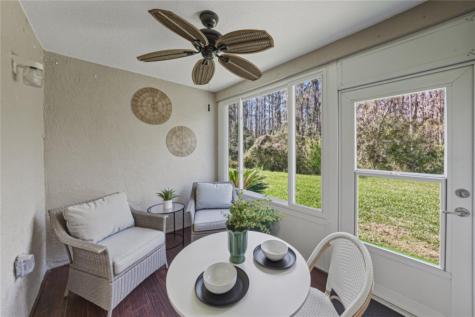 Image 26 of 95 For 1219 Kennewick Court