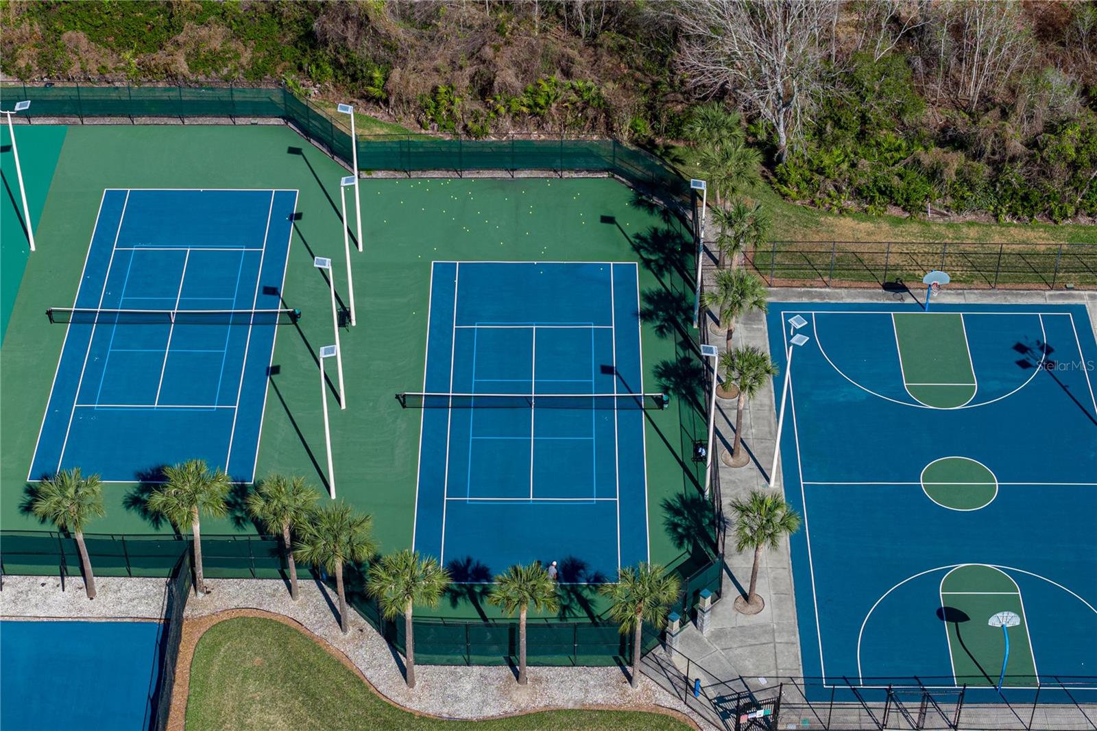 Image 76 of 95 For 1219 Kennewick Court