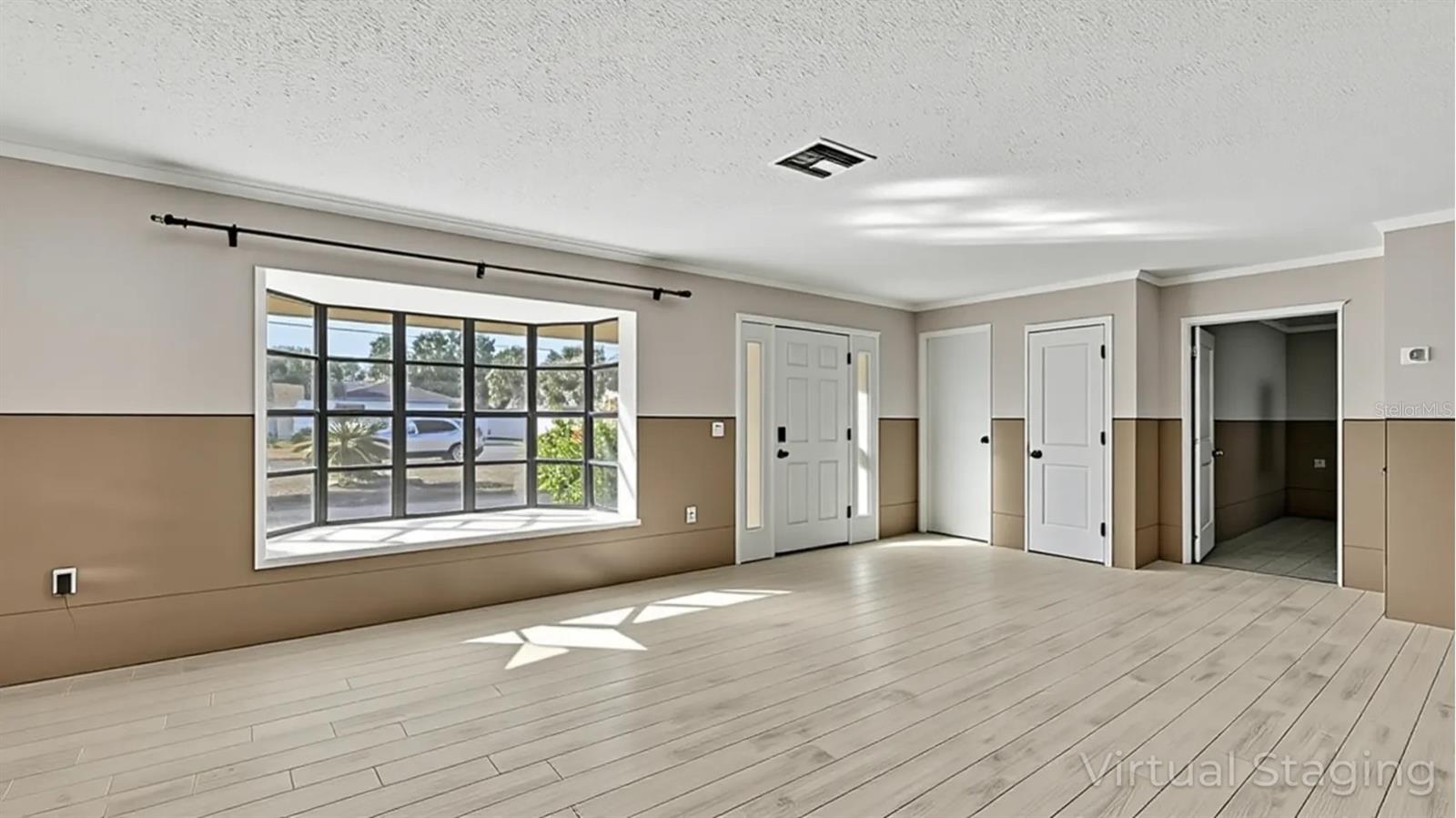 Image 11 of 67 For 11291 Coral Court