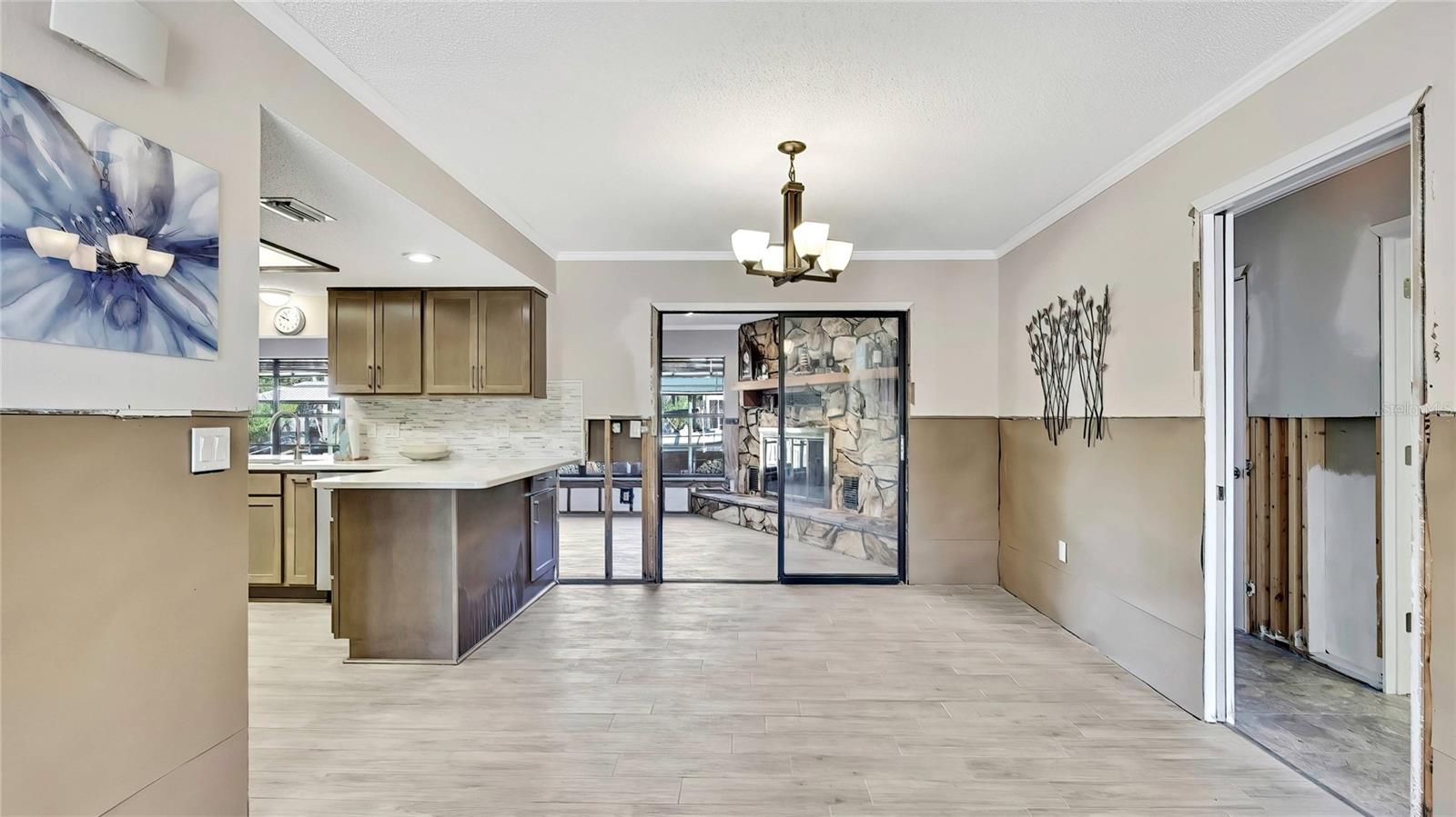 Image 14 of 67 For 11291 Coral Court