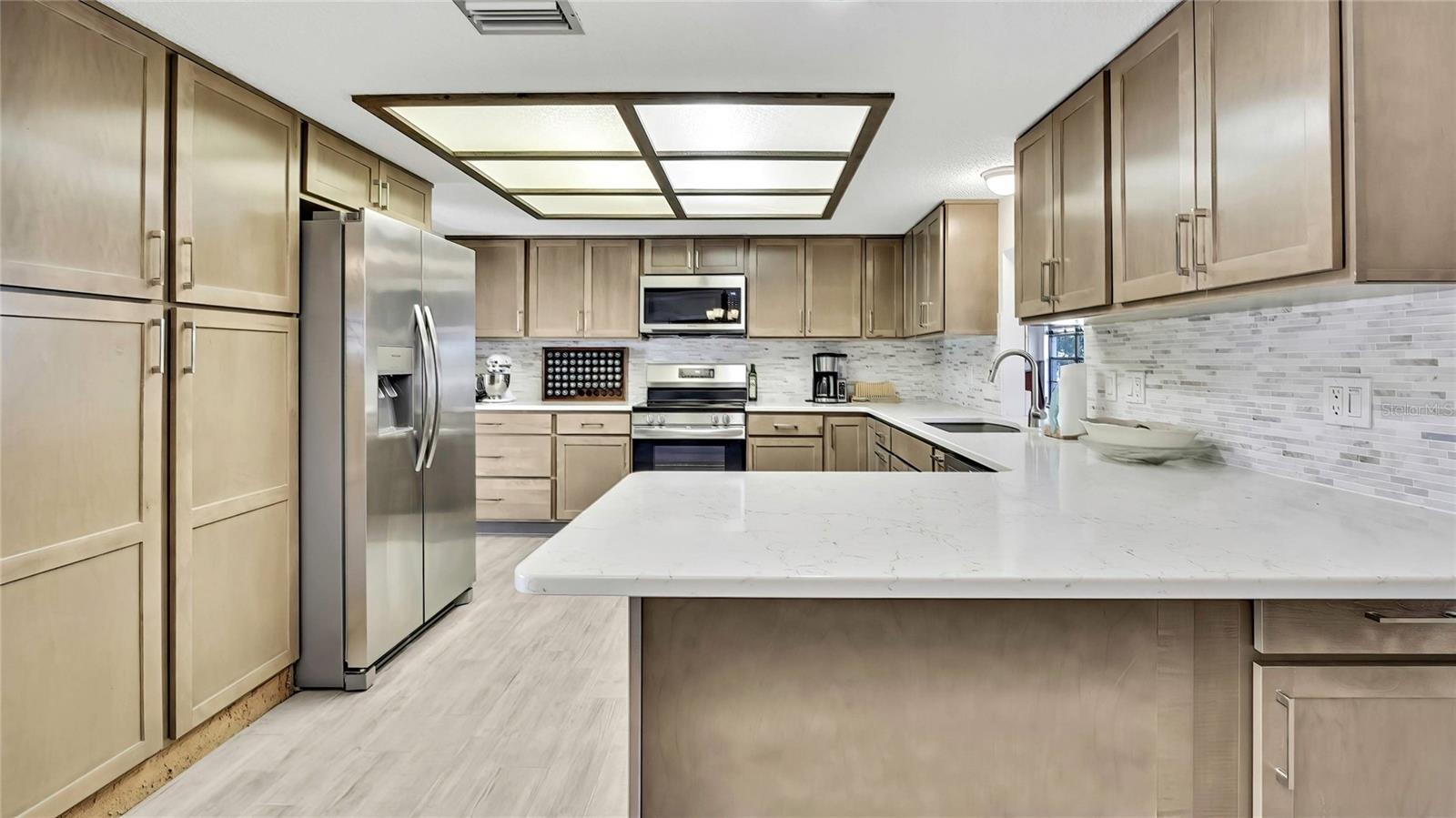 Image 19 of 67 For 11291 Coral Court