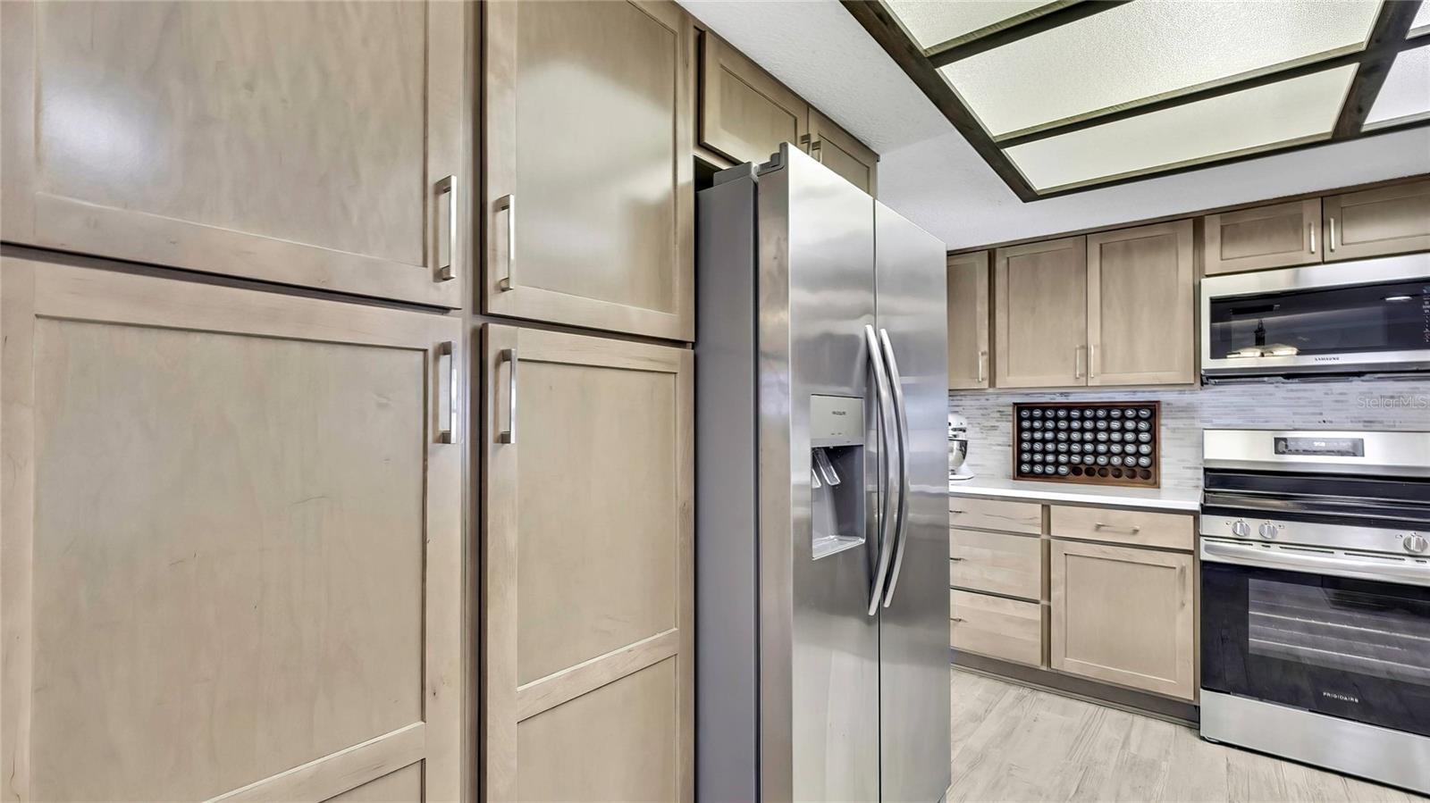 Image 20 of 67 For 11291 Coral Court