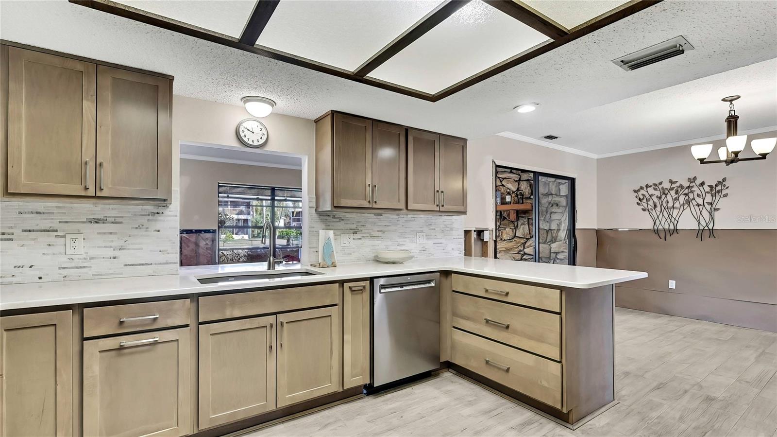 Image 21 of 67 For 11291 Coral Court