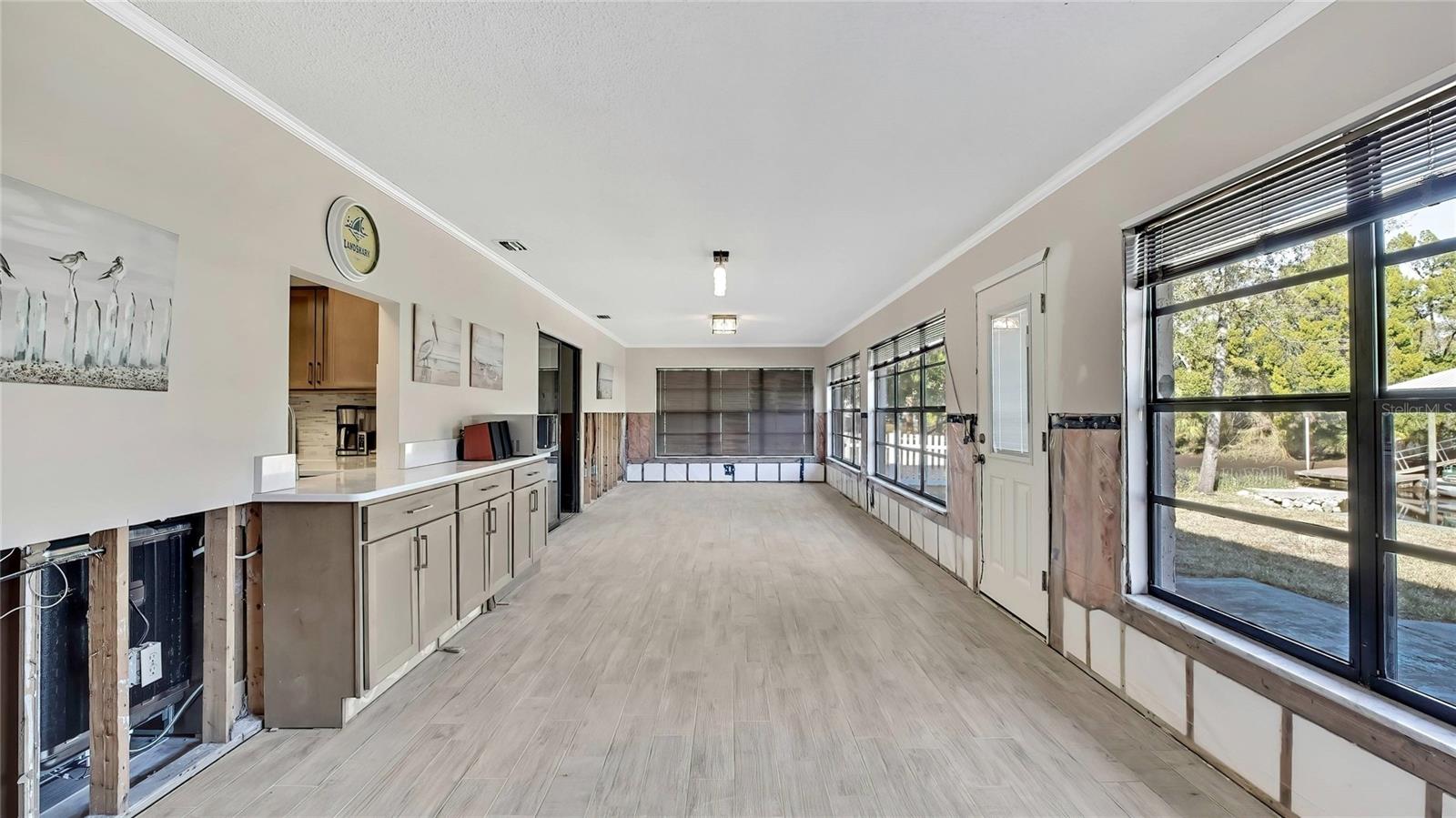 Image 39 of 67 For 11291 Coral Court