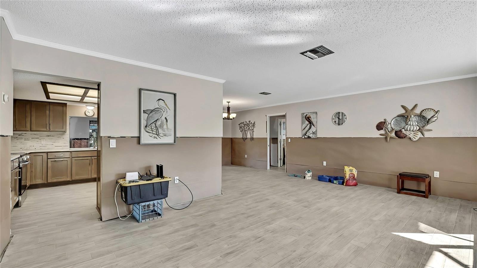 Image 5 of 67 For 11291 Coral Court