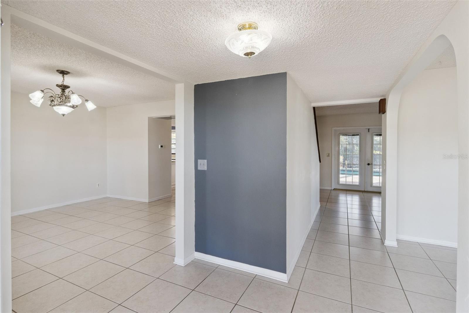 Image 18 of 48 For 4646 Landscape Drive