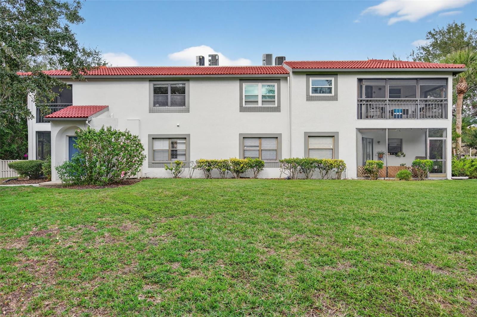 Image 42 of 75 For 484 Santa Cruz Place Ne G