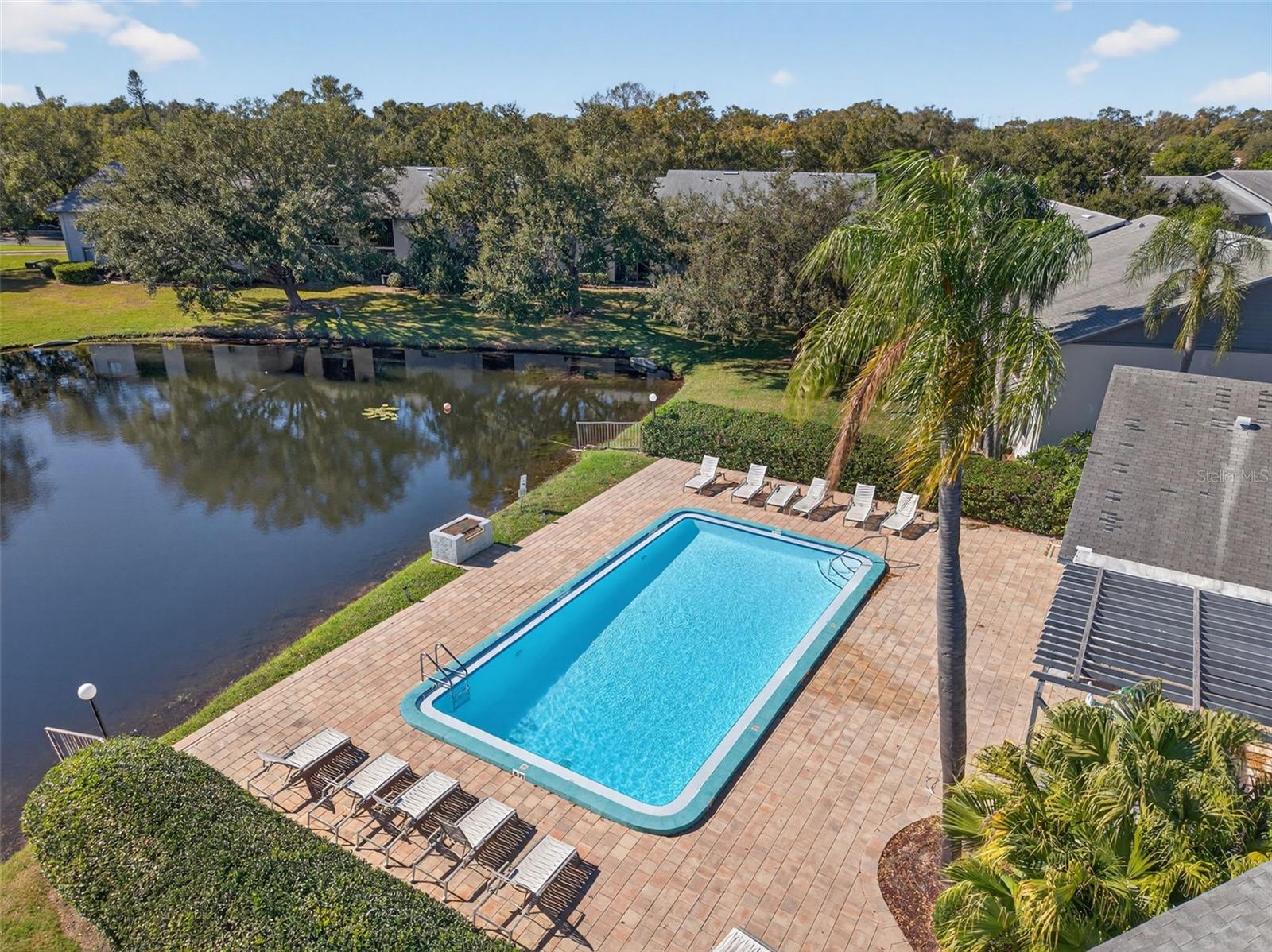 Image 44 of 75 For 484 Santa Cruz Place Ne G