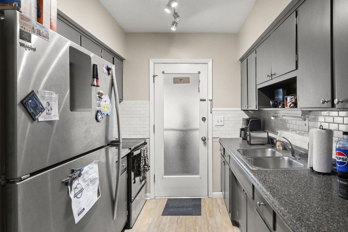 Image 11 of 70 For 1301 Lotus Drive