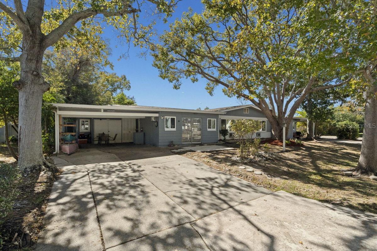 Image 4 of 70 For 1301 Lotus Drive