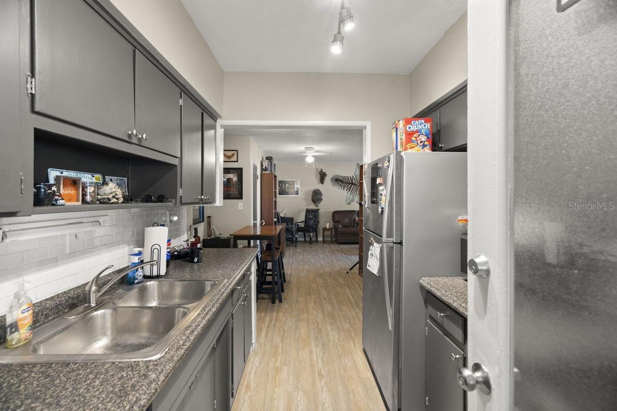 Image 7 of 70 For 1301 Lotus Drive