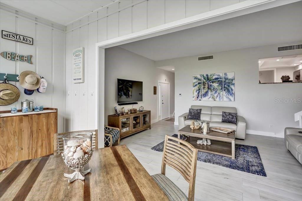 Image 11 of 25 For 6046 Peppertree Way 223b